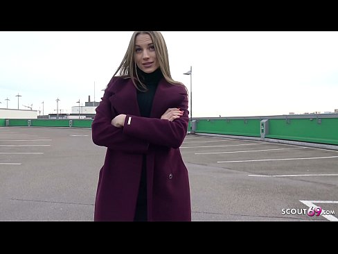❤️ SAKSALAINEN PARTIOLAINEN ON UNELMA KOSKETTAA STEELE, PARKKIPAIKALLA TELLTALE JA SEKSIKÄS RAHAA VARTEN ❤️ Kova porno at us ☑