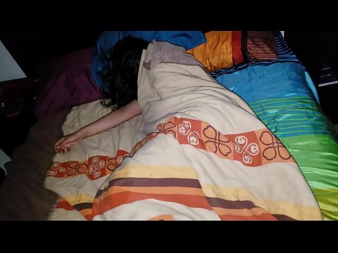 ❤️ Poikapuoli haukkuu nuorta äitipuoltaan tämän nukkuessa. ❤️ Kova porno at us ☑